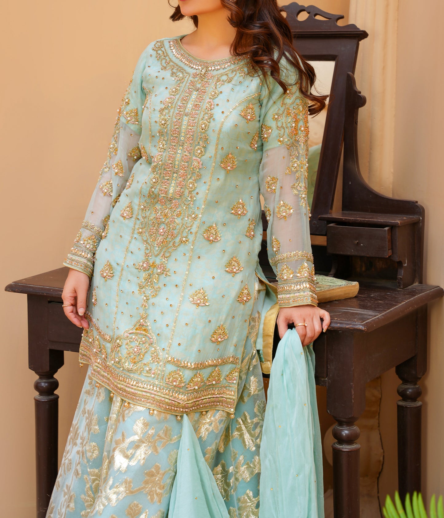 WOMEN'S PRET MEHRUNNISA | N-274 | Peach